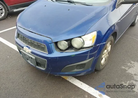 2013 Chevrolet Sonic Lt Auto z USA, uszkodzony, nr VIN 1G1JC5SH5D4205168